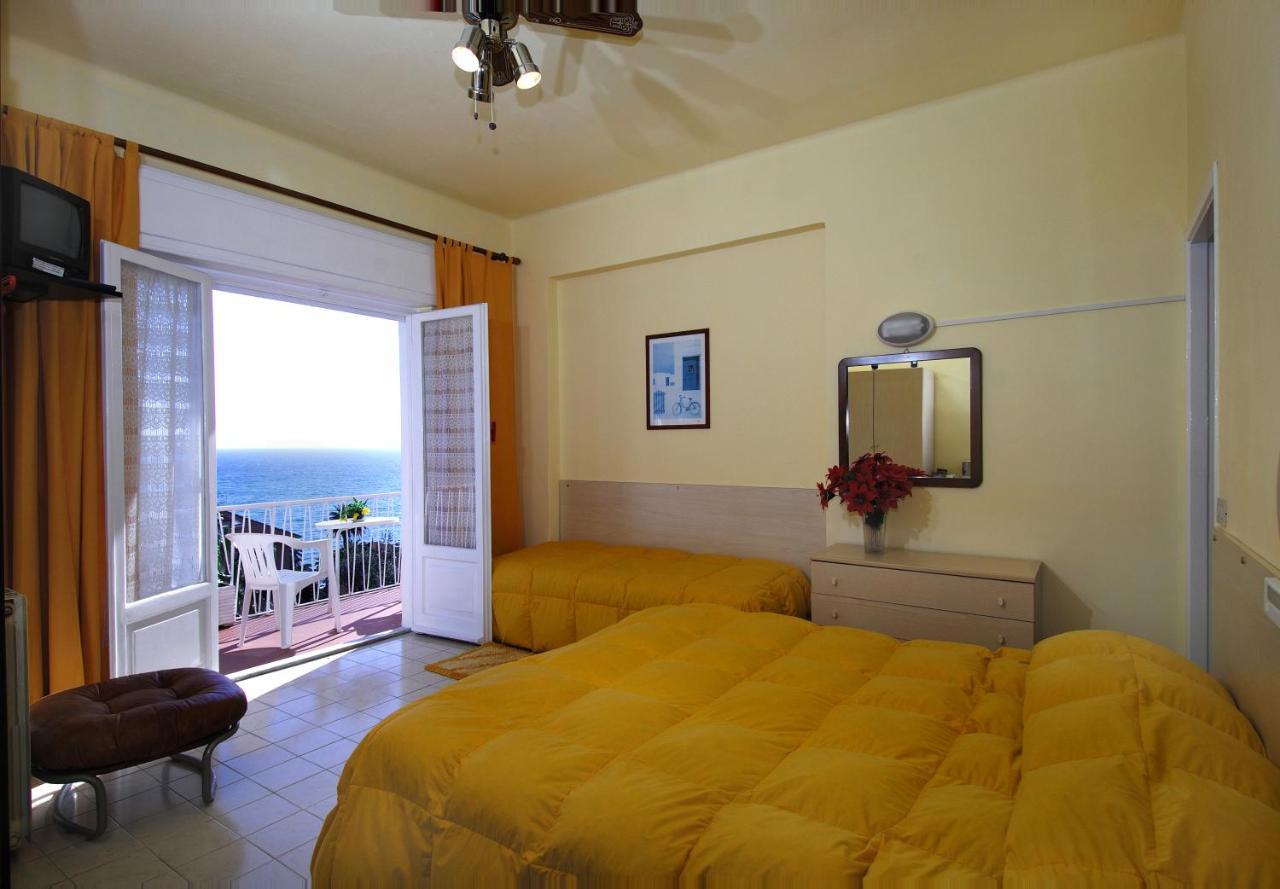 Hotel Nettuno دْيانو مارينا المظهر الخارجي الصورة