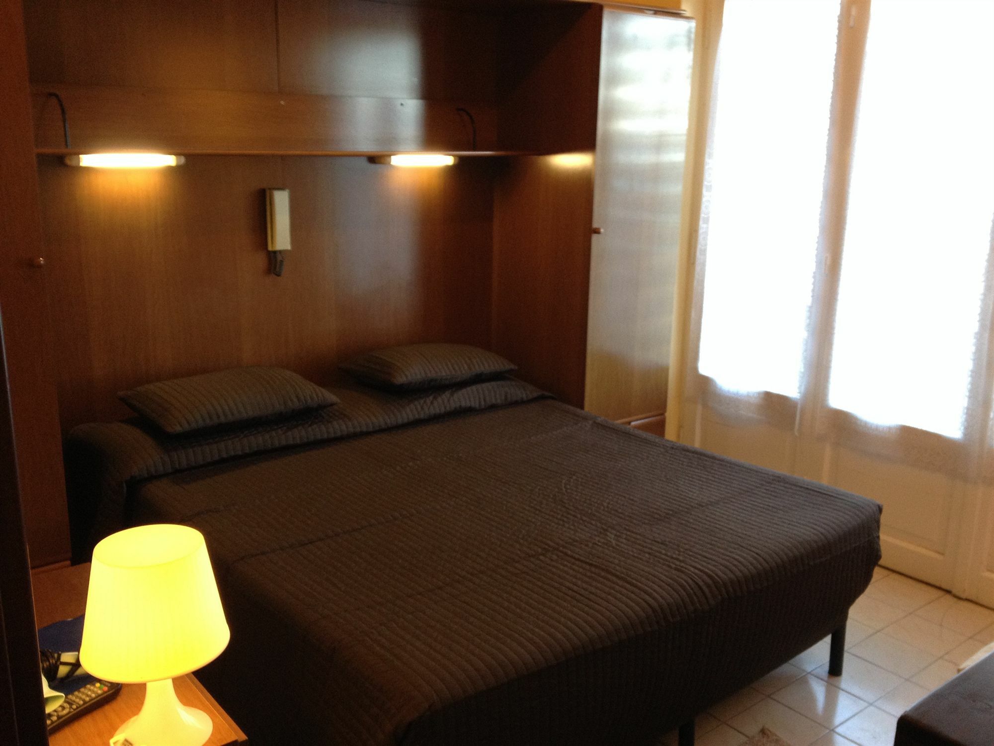 Hotel Nettuno دْيانو مارينا المظهر الخارجي الصورة