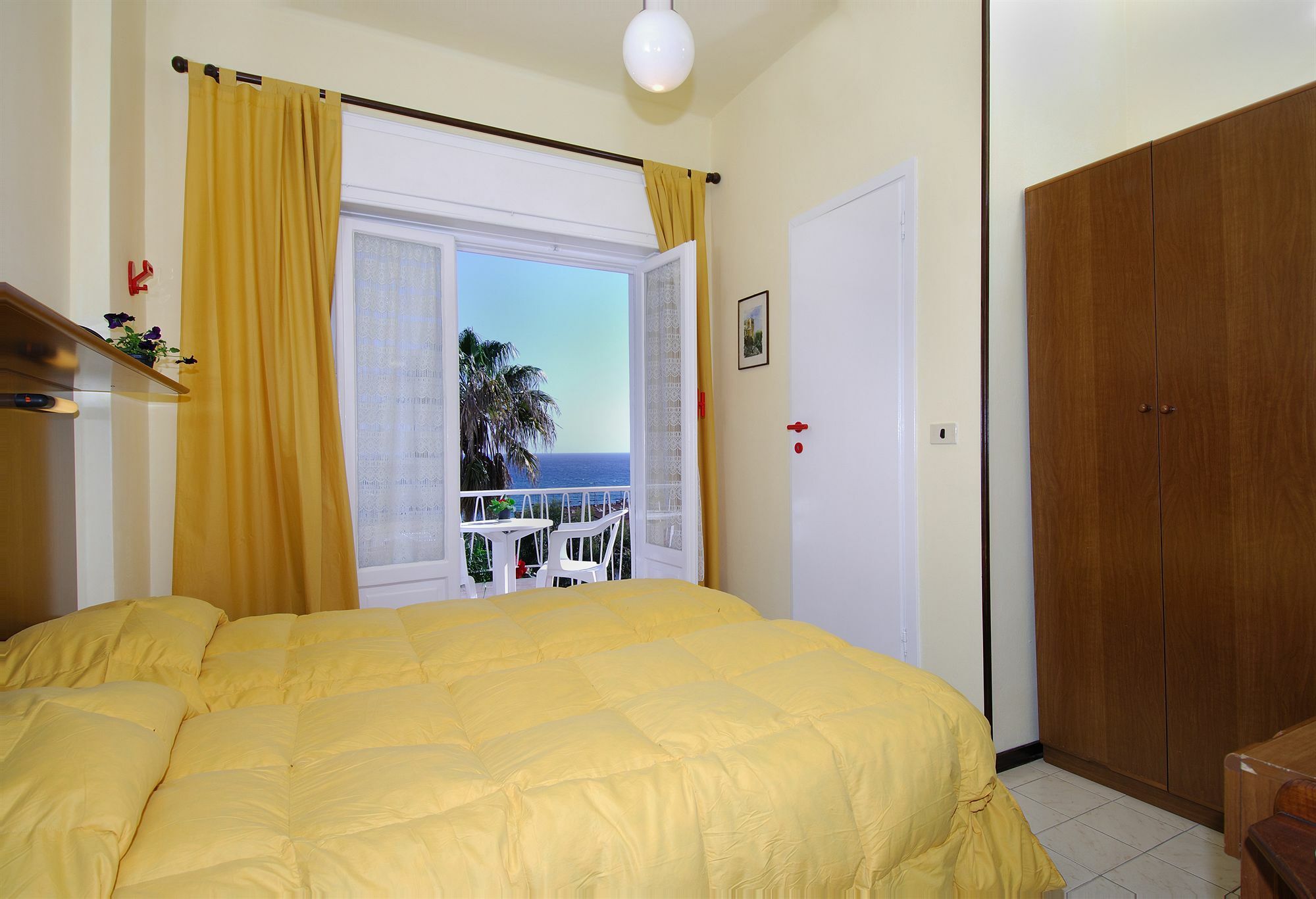 Hotel Nettuno دْيانو مارينا المظهر الخارجي الصورة