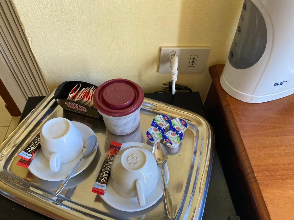 Hotel Nettuno دْيانو مارينا المظهر الخارجي الصورة