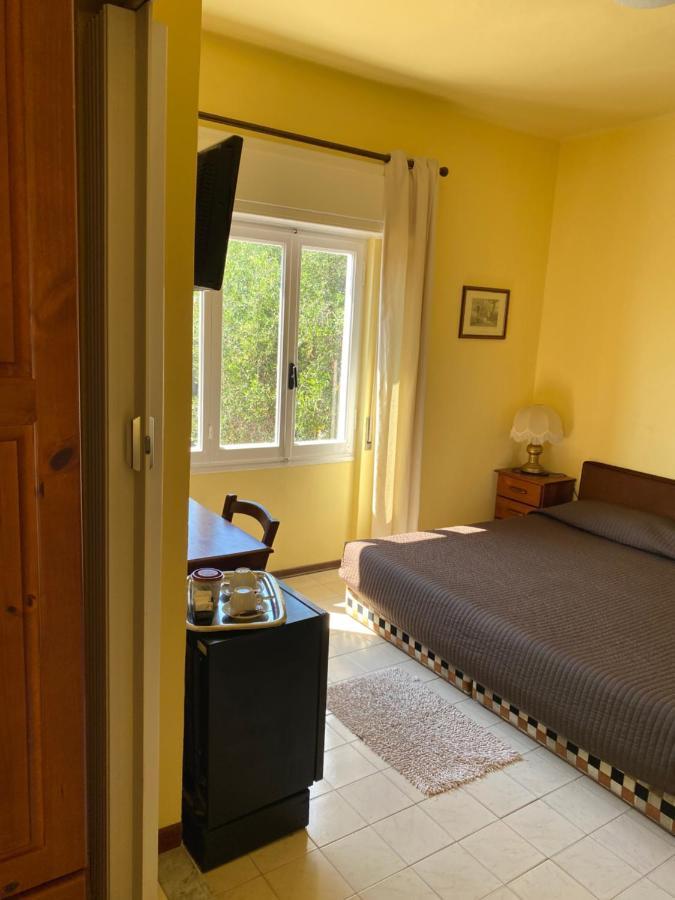 Hotel Nettuno دْيانو مارينا المظهر الخارجي الصورة